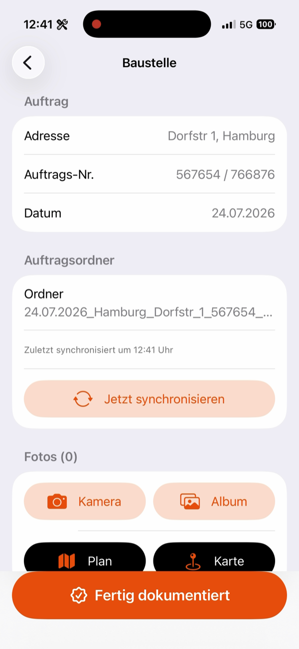 App-Bildschirm: Auftrag mit Adresse, Auftragsnummer und Auftragsordner